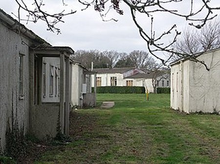 Les ames errantes - The barracks at RAF Sopley