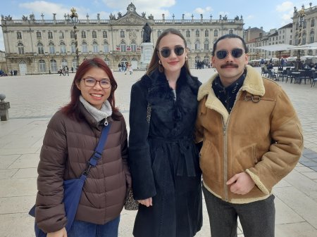 Place Stanislas à Nancy avec Sacha et Mélodie